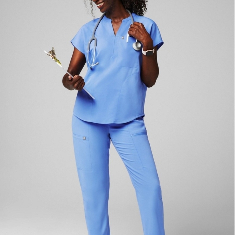 Fabletics Envolve Oversized Scrub Top L - image 6
